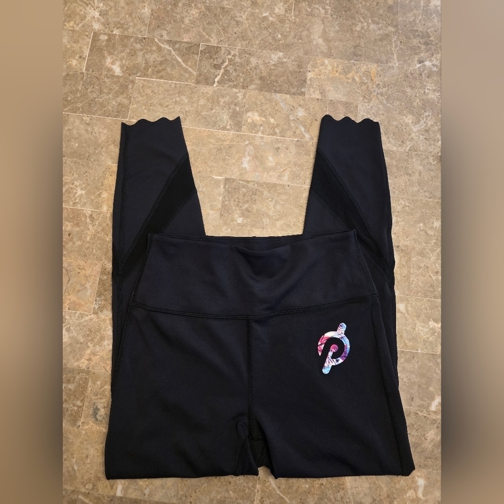 Womans Peleton Sz Med Scalloped Leggings